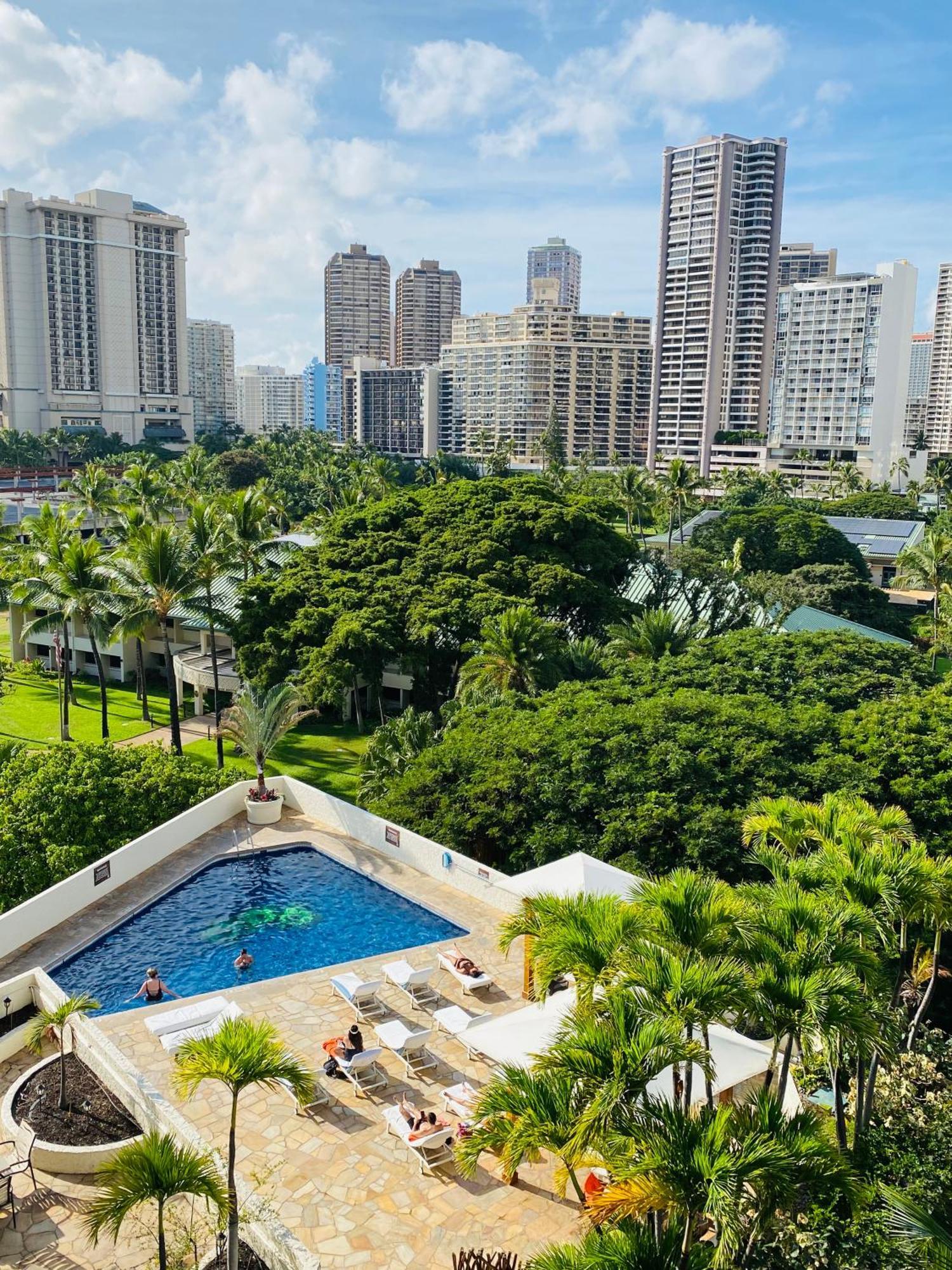 Cozy Studio With Free Parking In Waikiki Honolulu Exterior photo