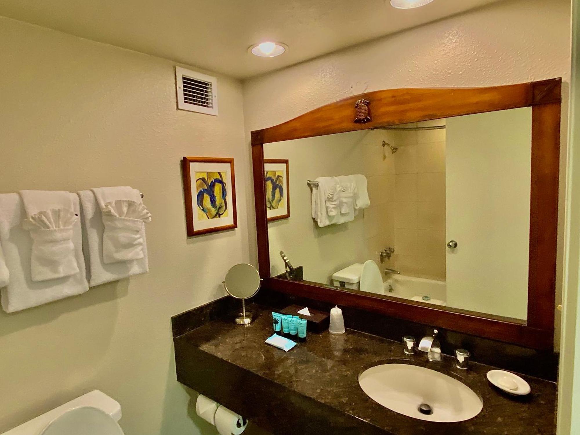Cozy Studio With Free Parking In Waikiki Honolulu Exterior photo